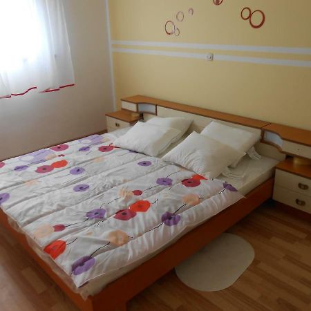 Apartman Gabi كاستاف المظهر الخارجي الصورة