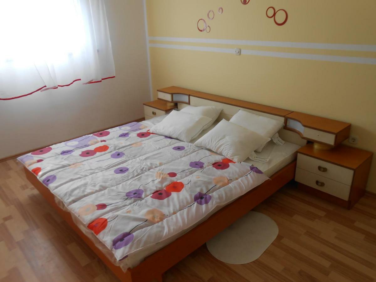 Apartman Gabi كاستاف المظهر الخارجي الصورة